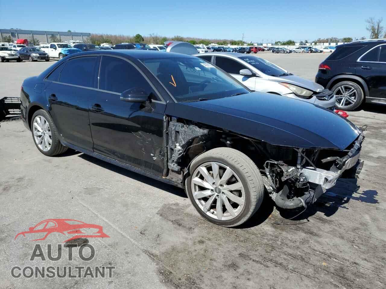 AUDI A4 2018 - WAUKMAF4XJA045064