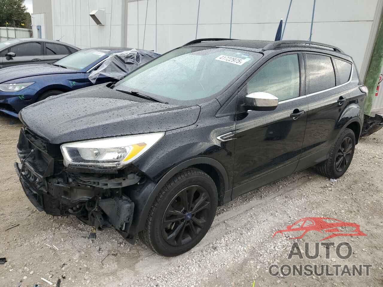 FORD ESCAPE 2018 - 1FMCU0GD3JUB15546