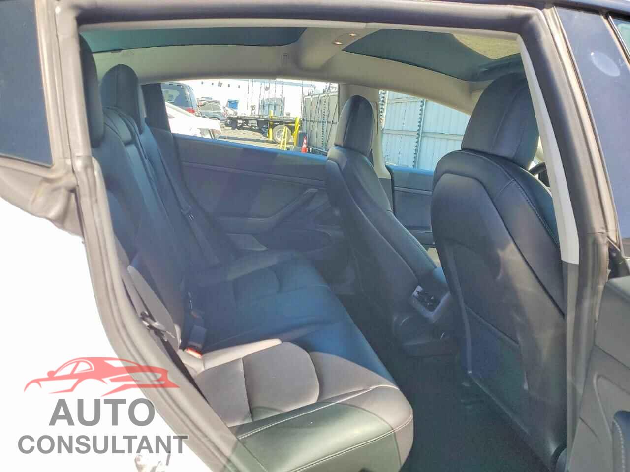TESLA MODEL 3 2021 - 5YJ3E1EA2MF870975