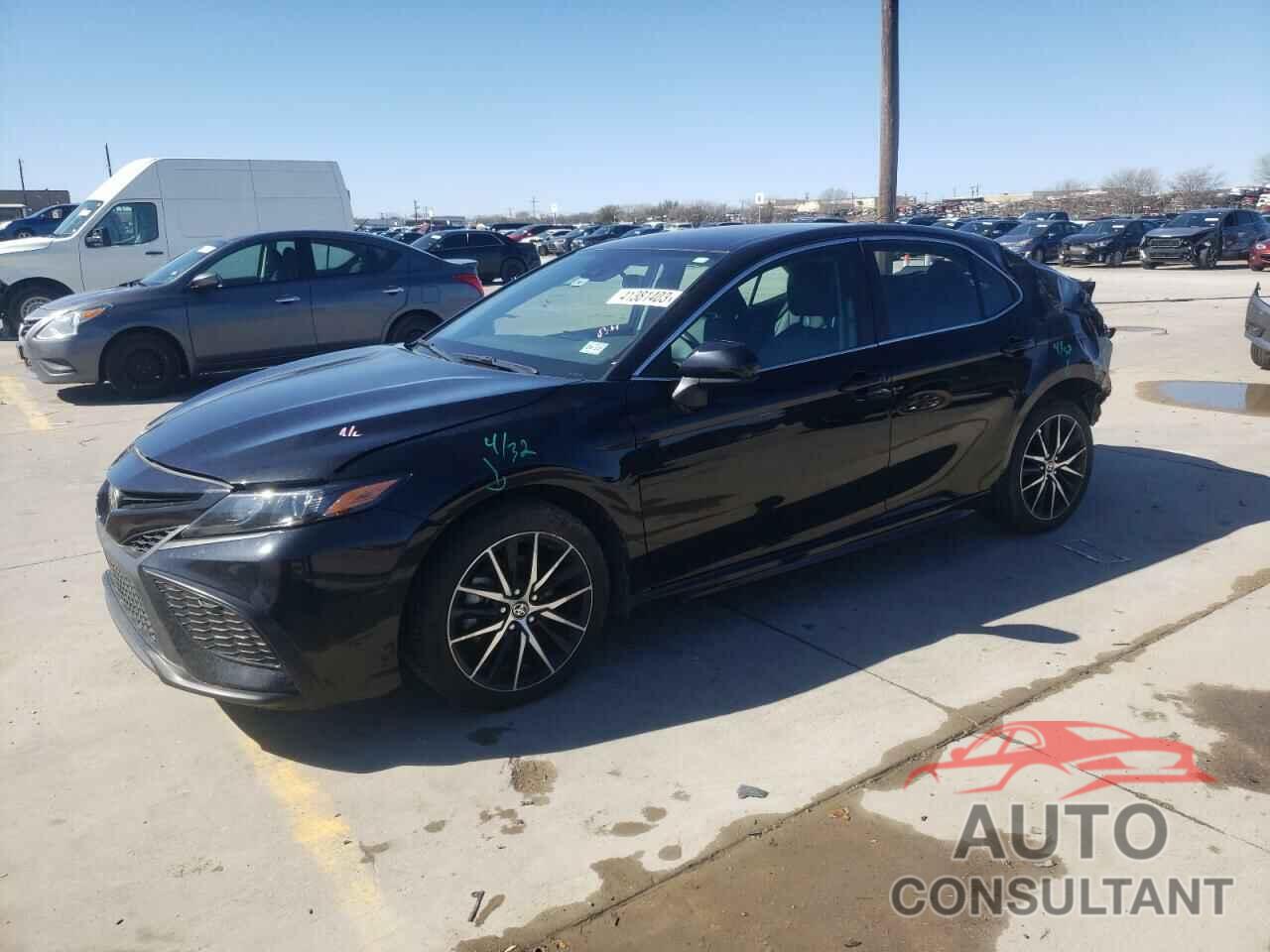 TOYOTA CAMRY 2021 - 4T1G11AK9MU520483