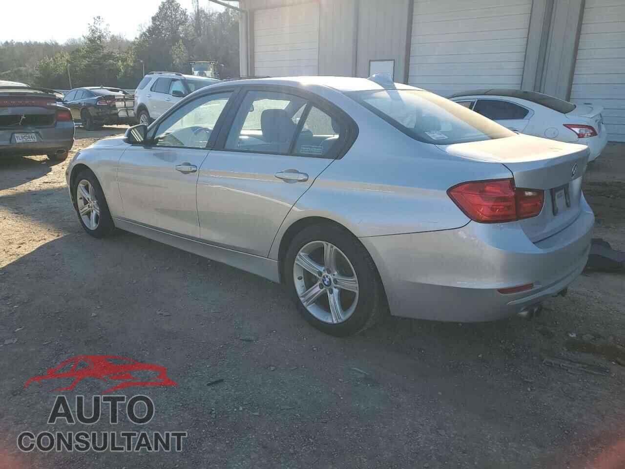 BMW 3 SERIES 2012 - WBA3A5C55CF350186