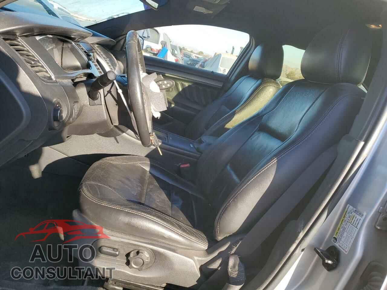 FORD TAURUS 2013 - 1FAHP2E83DG221541