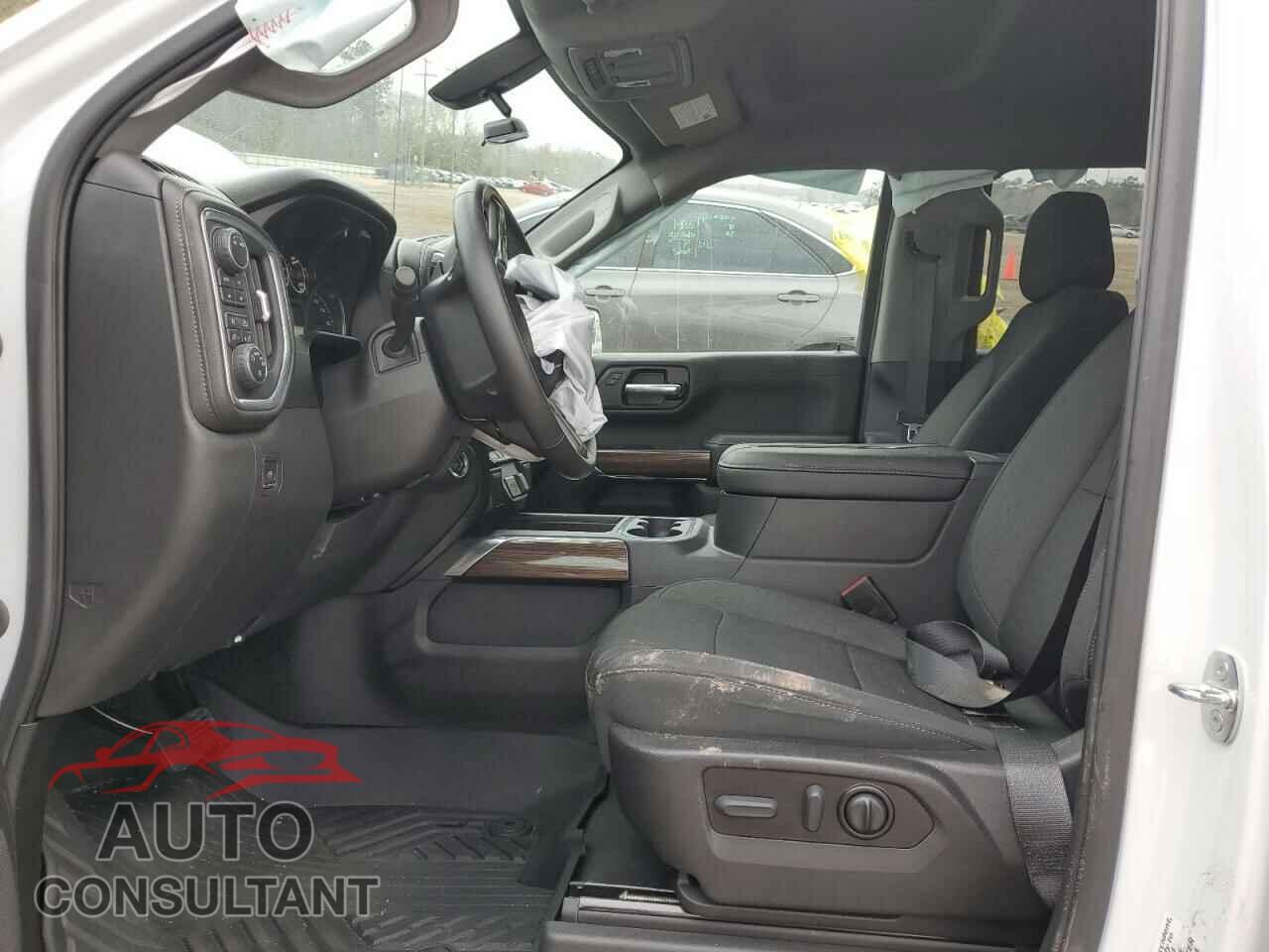 CHEVROLET SILVERADO 2021 - 3GCPYFED2MG472000