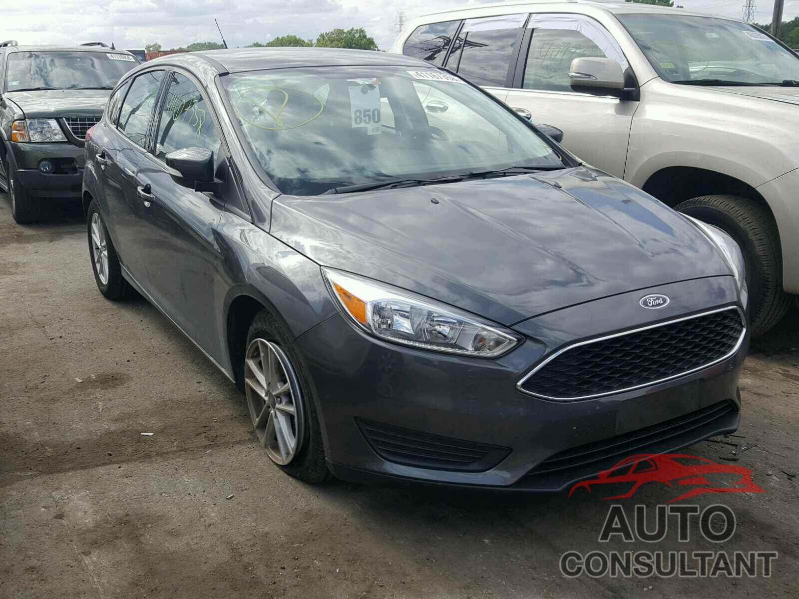 FORD FOCUS 2017 - 1FADP3K27HL323328