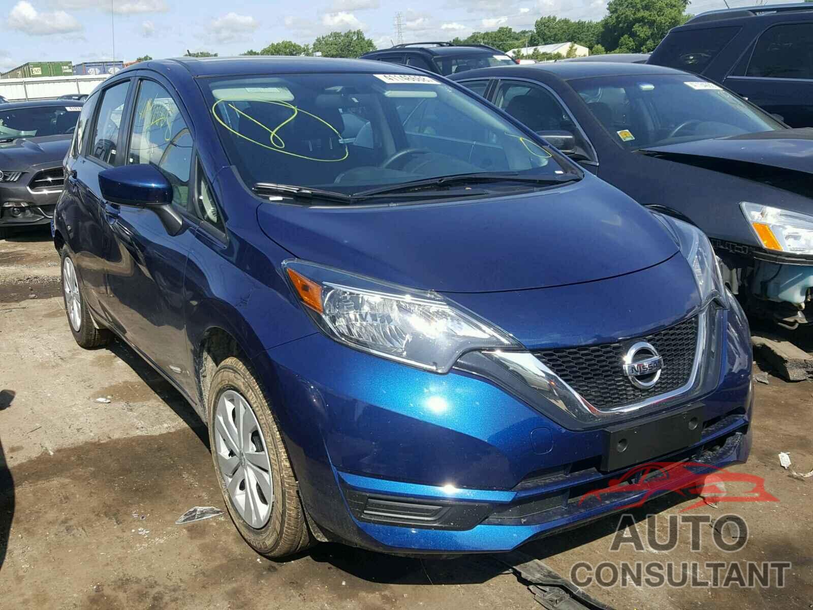 NISSAN VERSA 2018 - 3N1CE2CP6JL370041