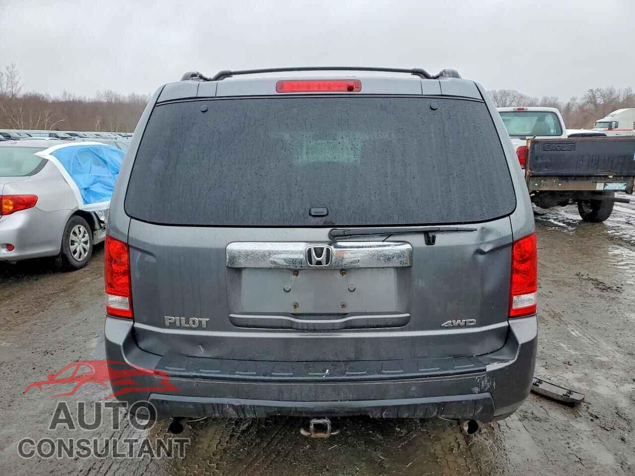HONDA PILOT 2011 - 5FNYF4H24BB061337