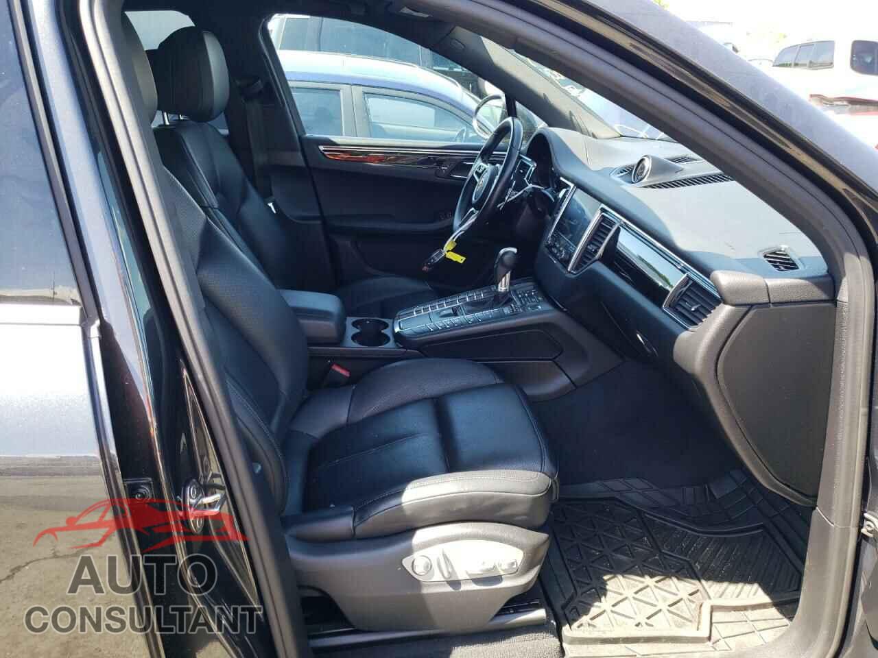 PORSCHE MACAN 2018 - WP1AA2A53JLB15049
