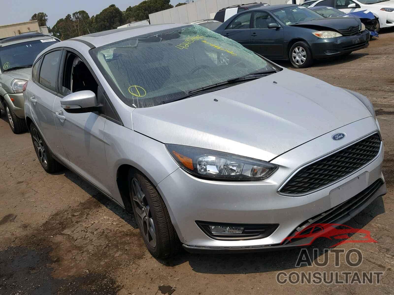 FORD FOCUS 2018 - 1FADP3M20JL323769