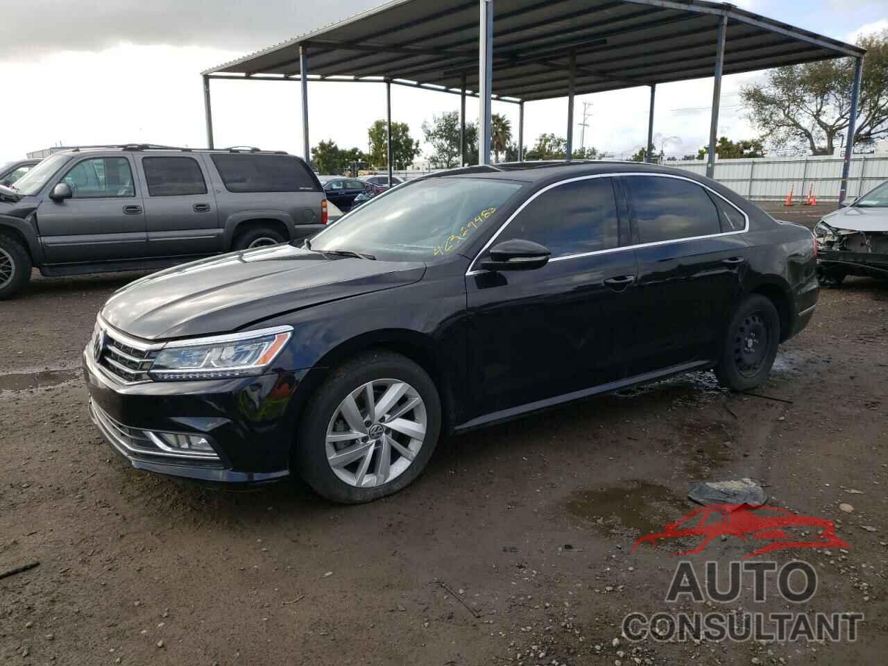 VOLKSWAGEN PASSAT 2018 - 1VWBA7A31JC002196