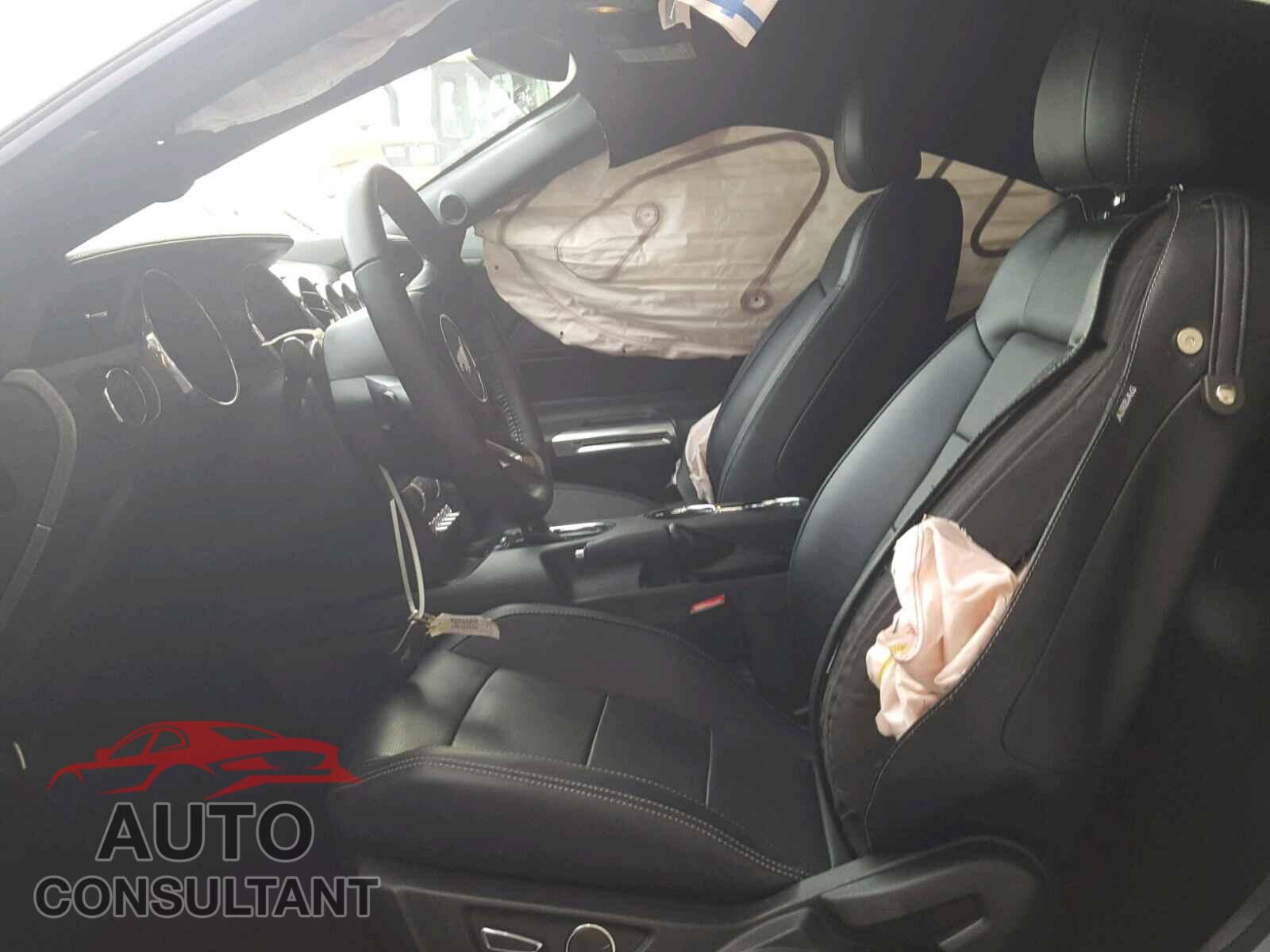 FORD MUSTANG 2017 - 1FA6P8TH3H5332833