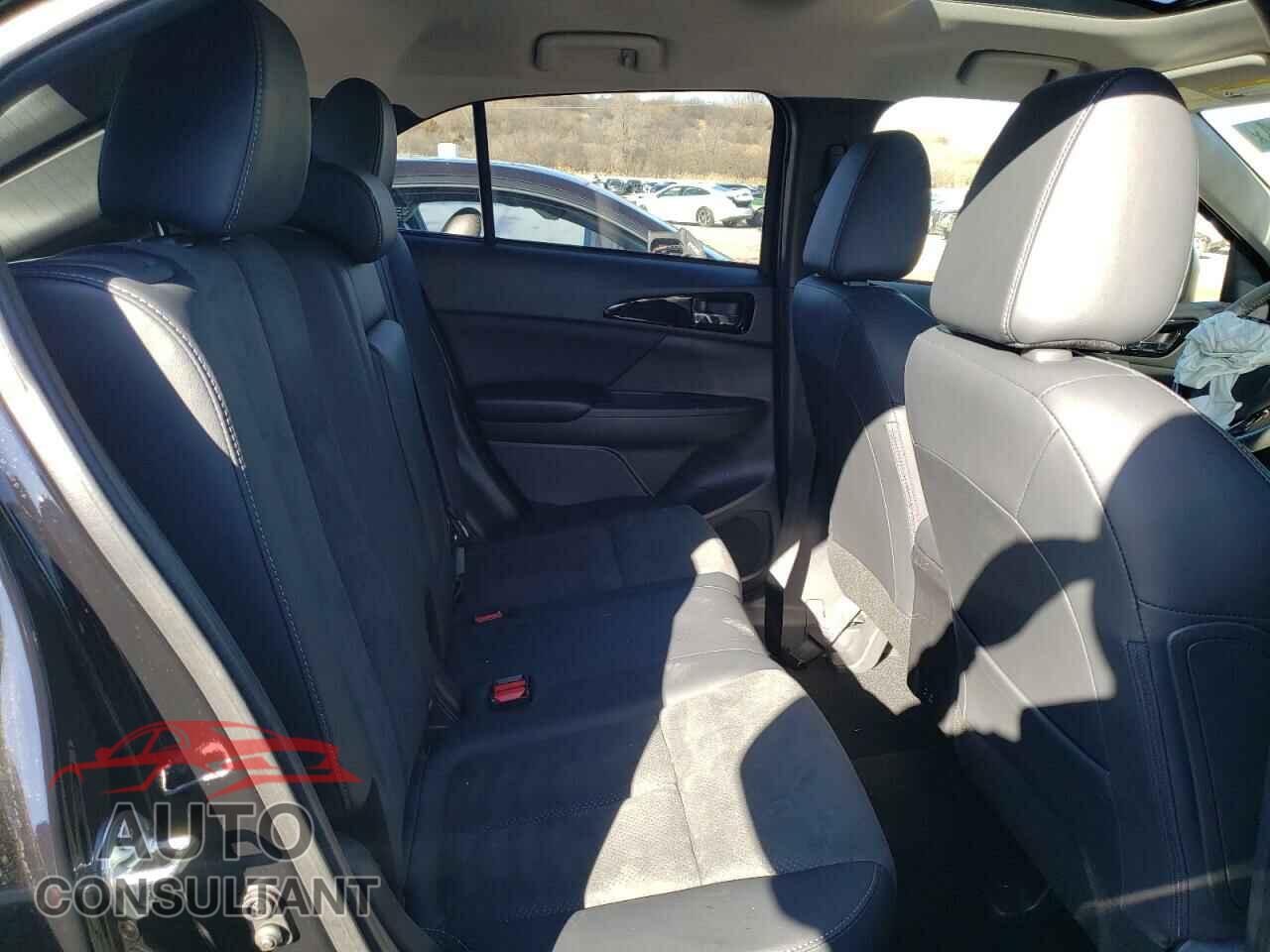 MITSUBISHI ECLIPSE 2024 - JA4ATWAA7RZ009335