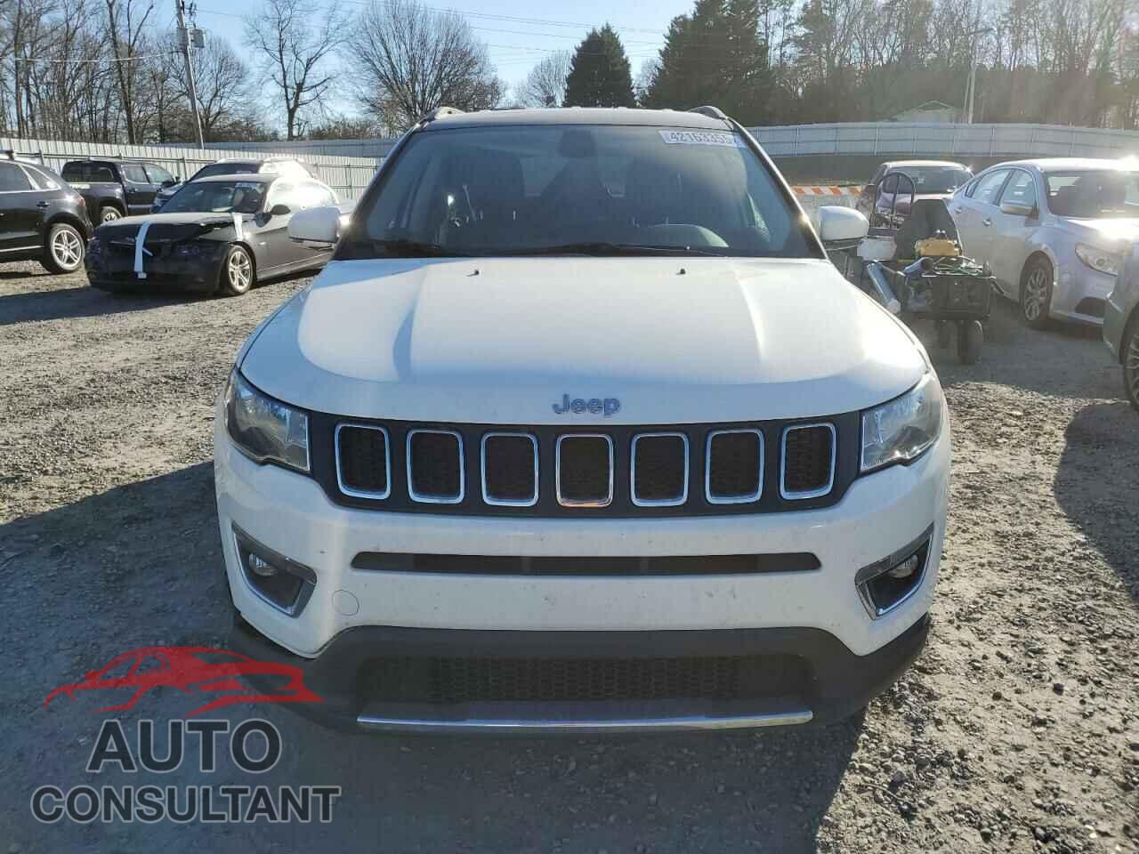 JEEP COMPASS 2018 - 3C4NJDCB8JT423601