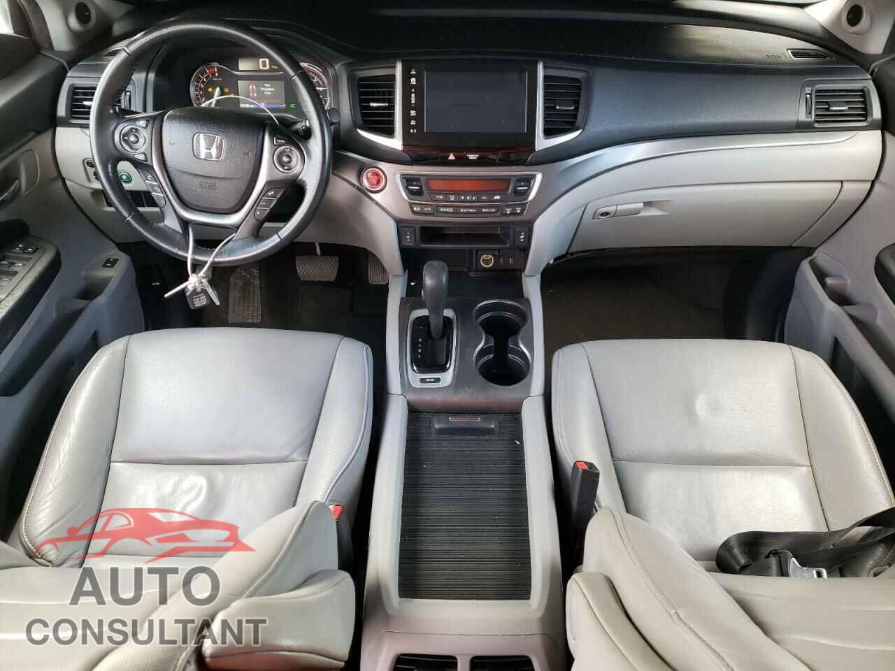 HONDA PILOT 2017 - 5FNYF5H56HB003741