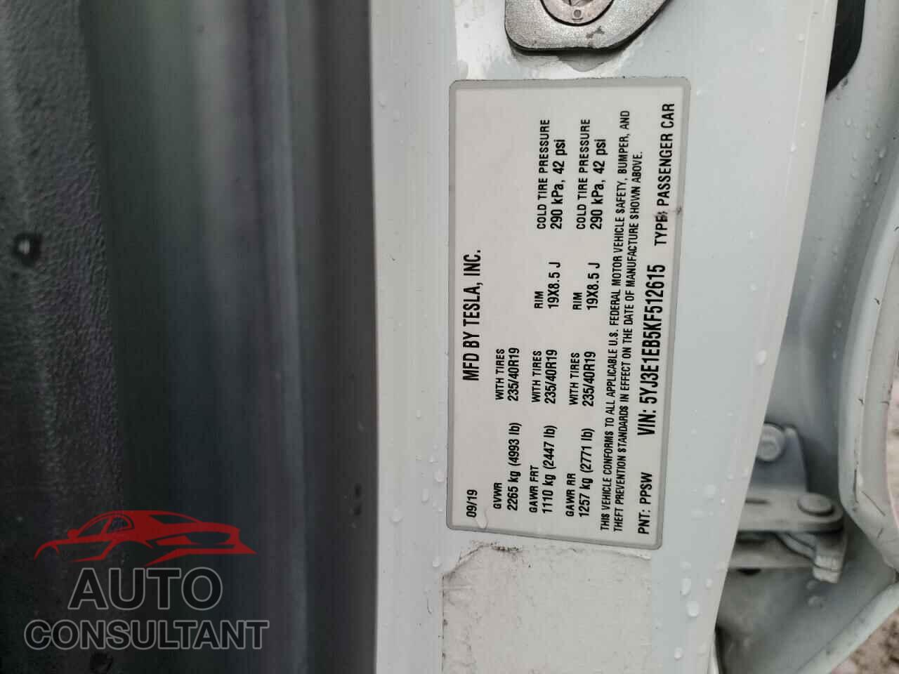 TESLA MODEL 3 2019 - 5YJ3E1EB5KF512615