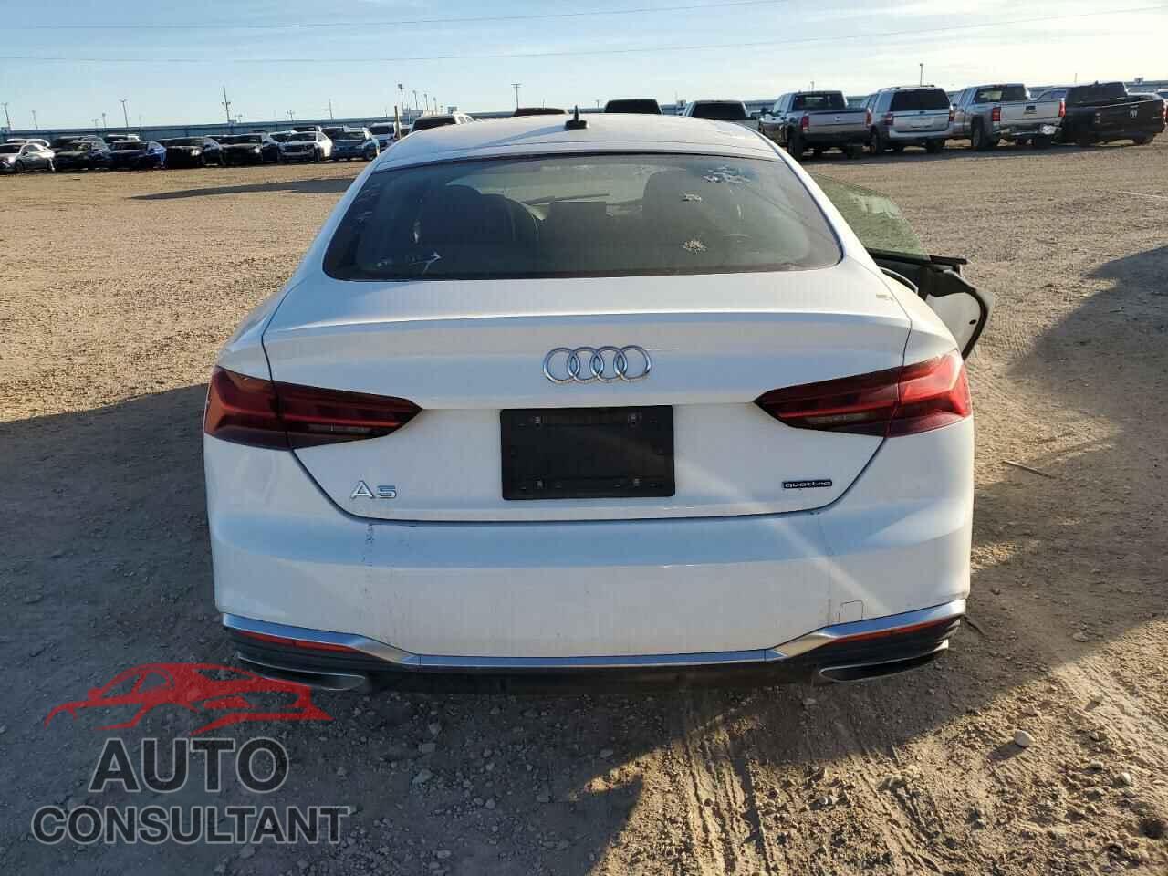 AUDI A5 2021 - WAUDACF58MA053318