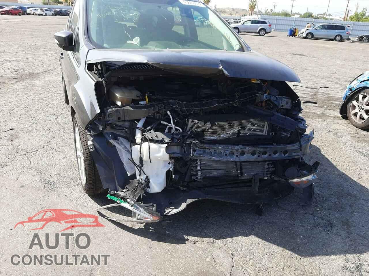 FORD CMAX 2018 - 1FADP5AU1JL103221