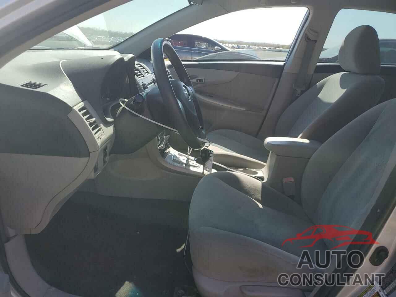 TOYOTA COROLLA 2011 - 2T1BU4EE9BC601229