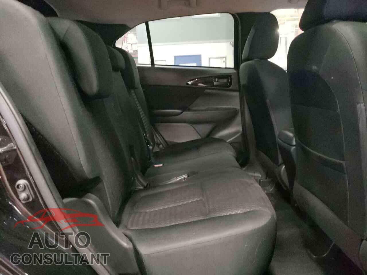 MITSUBISHI ECLIPSE 2019 - JA4AT3AAXKZ033536