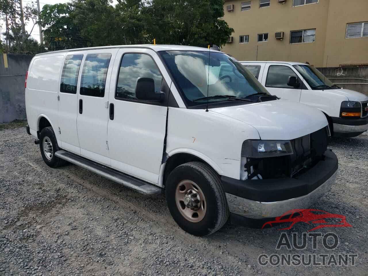 CHEVROLET EXPRESS 2020 - 1GCWGAFG7L1213526