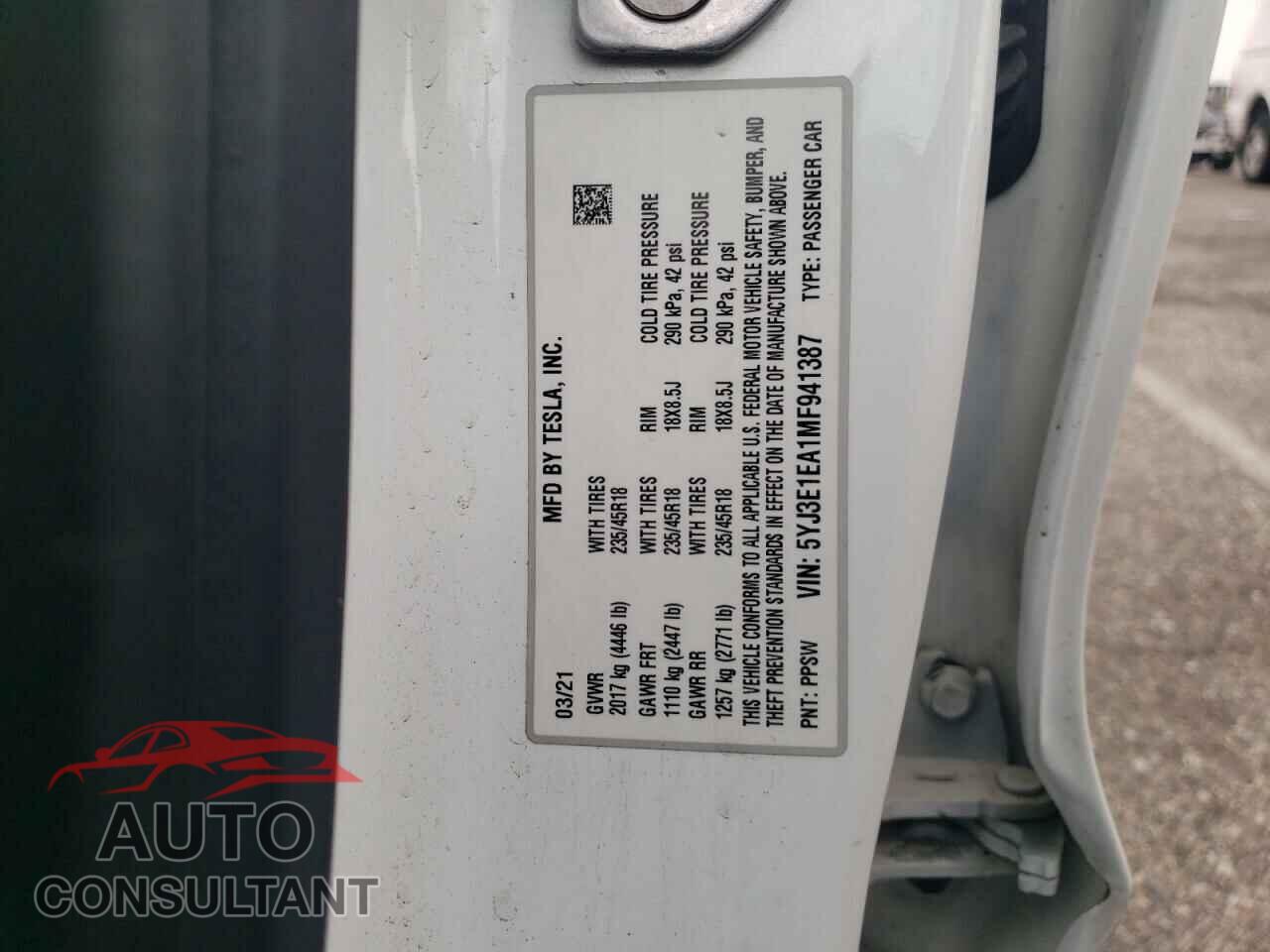 TESLA MODEL 3 2021 - 5YJ3E1EA1MF941387