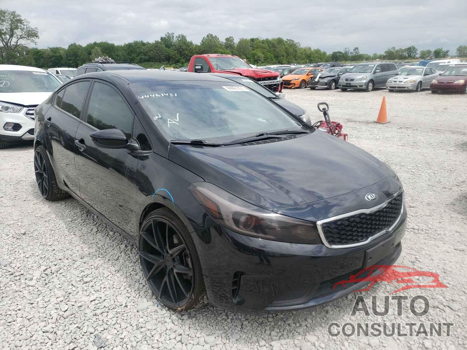 KIA FORTE 2018 - 3KPFK4A7XJE210296