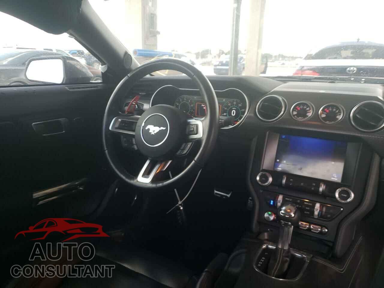 FORD MUSTANG 2019 - 1FA6P8CF6K5191696