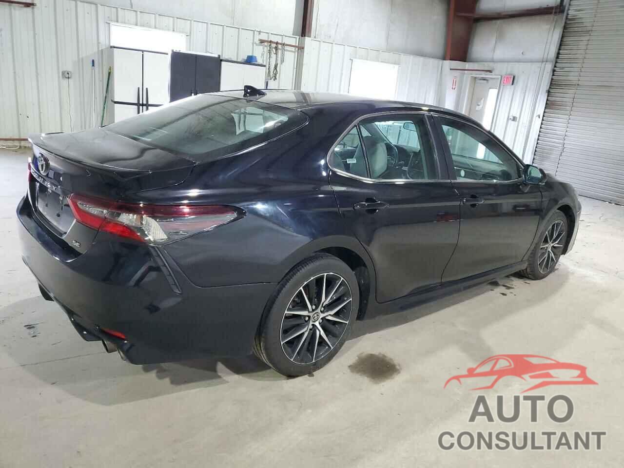 TOYOTA CAMRY 2022 - 4T1G11AK5NU657972