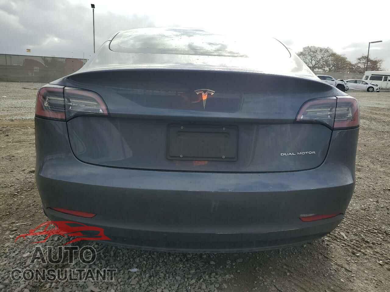 TESLA MODEL 3 2022 - 5YJ3E1EB6NF306515