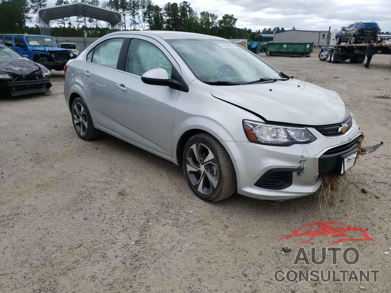 CHEVROLET SONIC 2020 - 1G1JF5SB7L4121113