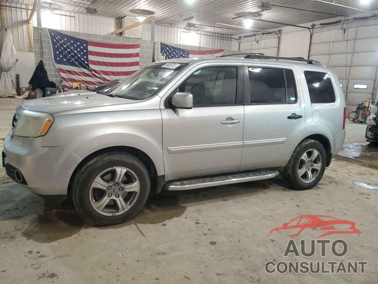HONDA PILOT 2013 - 5FNYF4H53DB058510