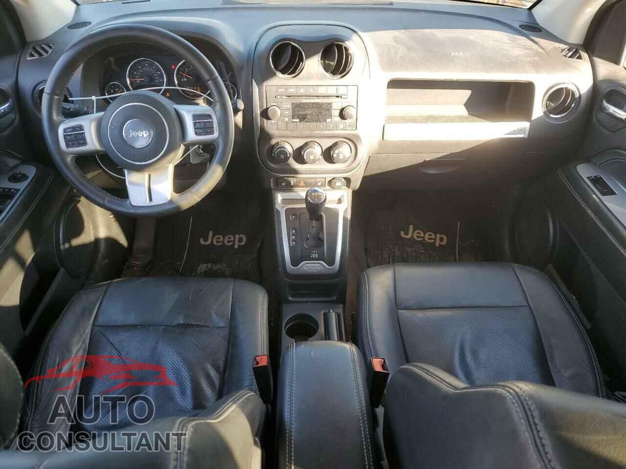 JEEP COMPASS 2015 - 1C4NJCEAXFD107712
