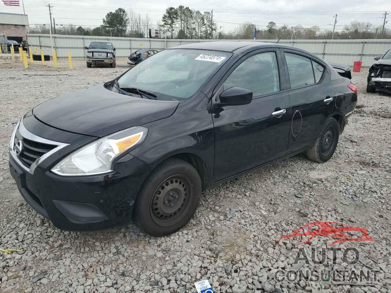 NISSAN VERSA 2018 - 3N1CN7AP8JL851747