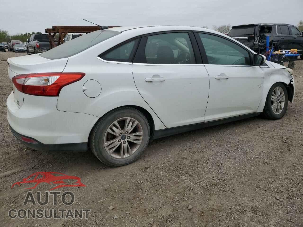 FORD FOCUS 2012 - 1FAHP3H21CL424737
