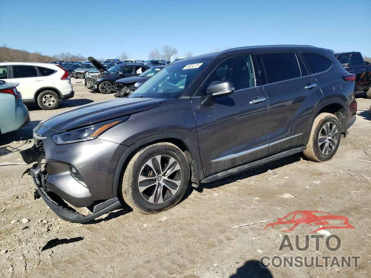 TOYOTA HIGHLANDER 2021 - 5TDGZRBHXMS098579