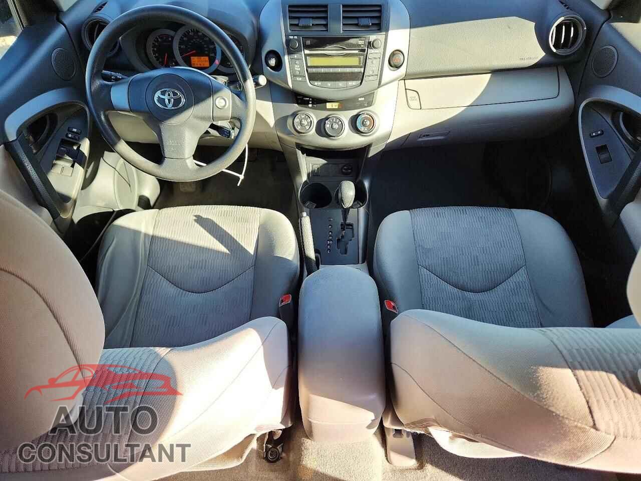 TOYOTA RAV4 2011 - 2T3BF4DV8BW156077
