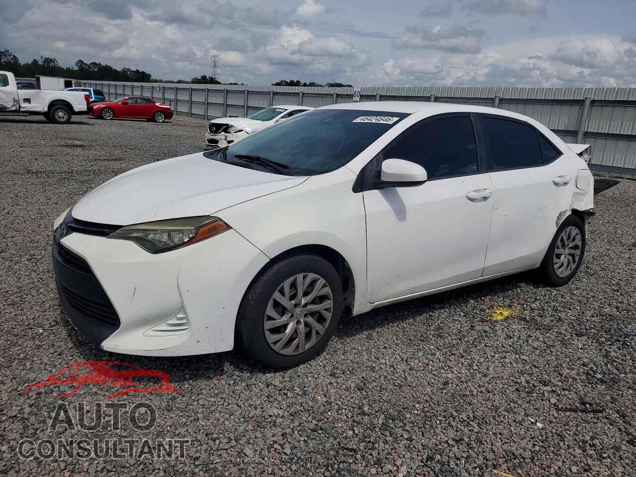 TOYOTA COROLLA 2017 - 2T1BURHEXHC868204