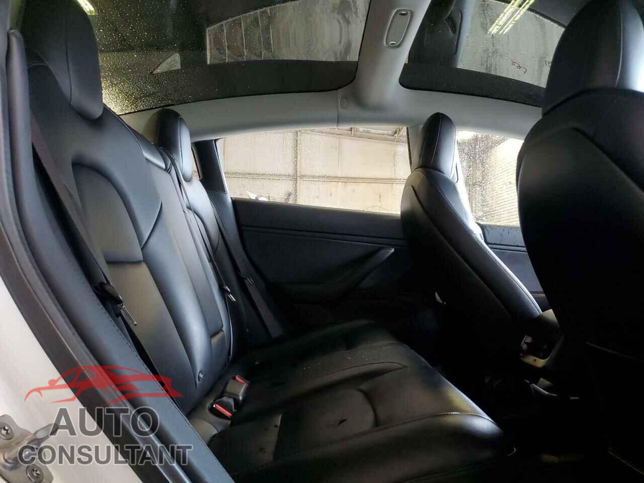 TESLA MODEL 3 2018 - 5YJ3E1EA1JF051516