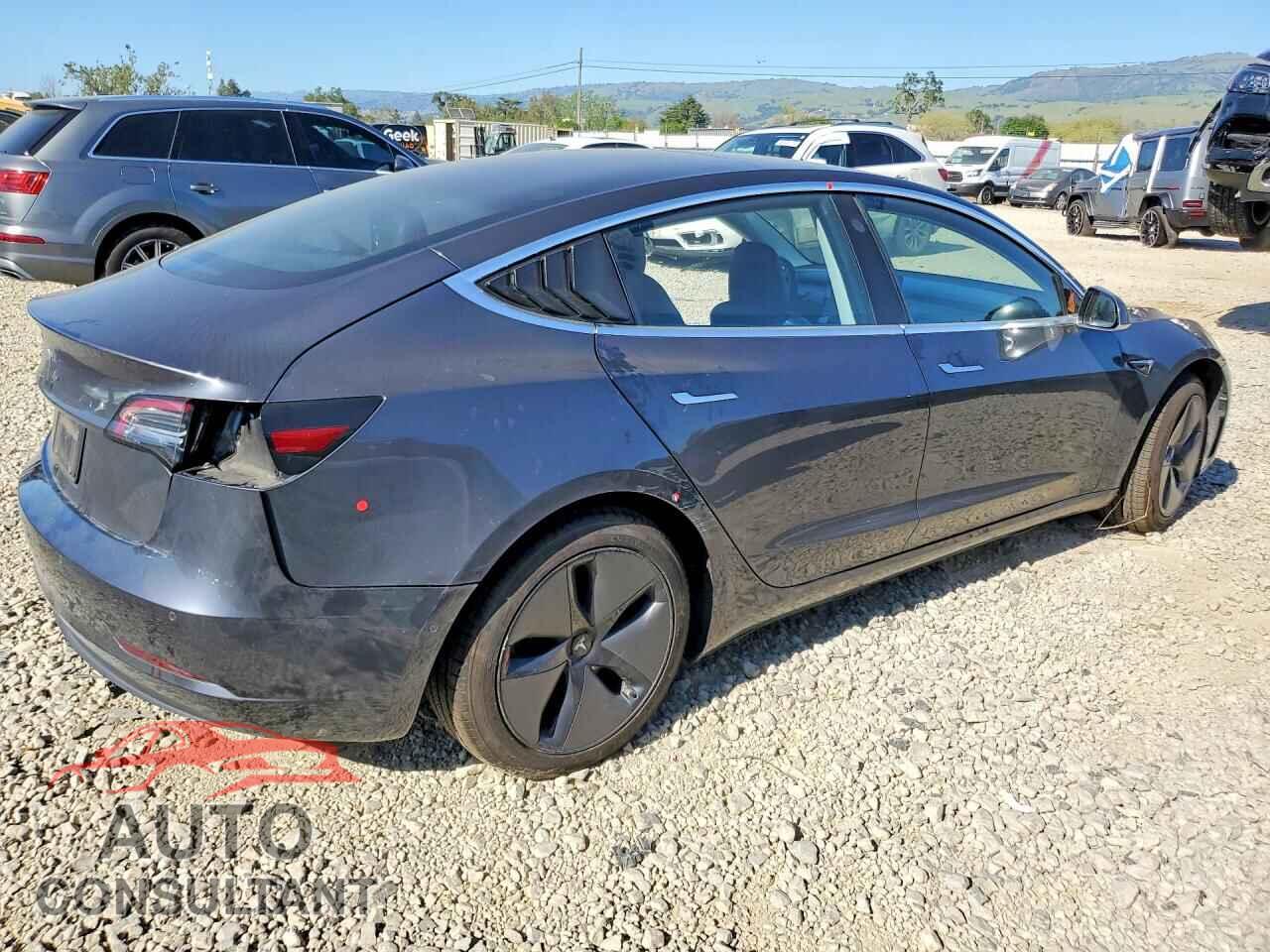 TESLA MODEL 3 2018 - 5YJ3E1EA2JF051654