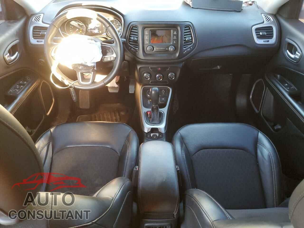 JEEP COMPASS 2017 - 3C4NJDBB4HT674613