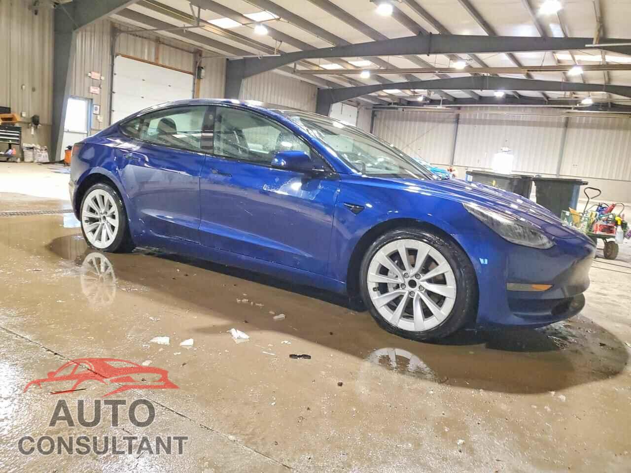 TESLA MODEL 3 2022 - 5YJ3E1EA4NF371368