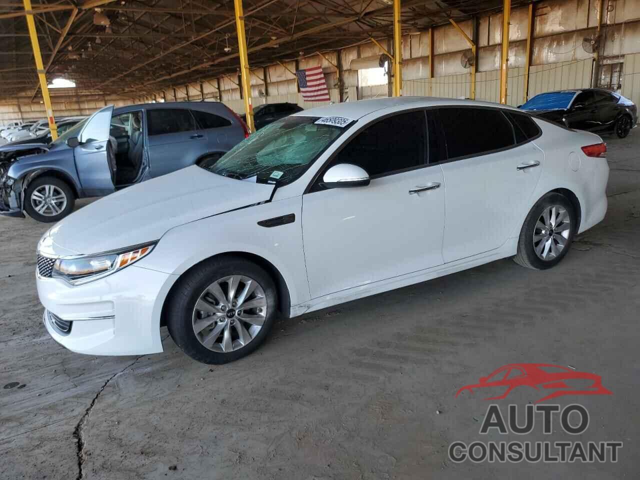 KIA OPTIMA 2018 - 5XXGU4L34JG270588