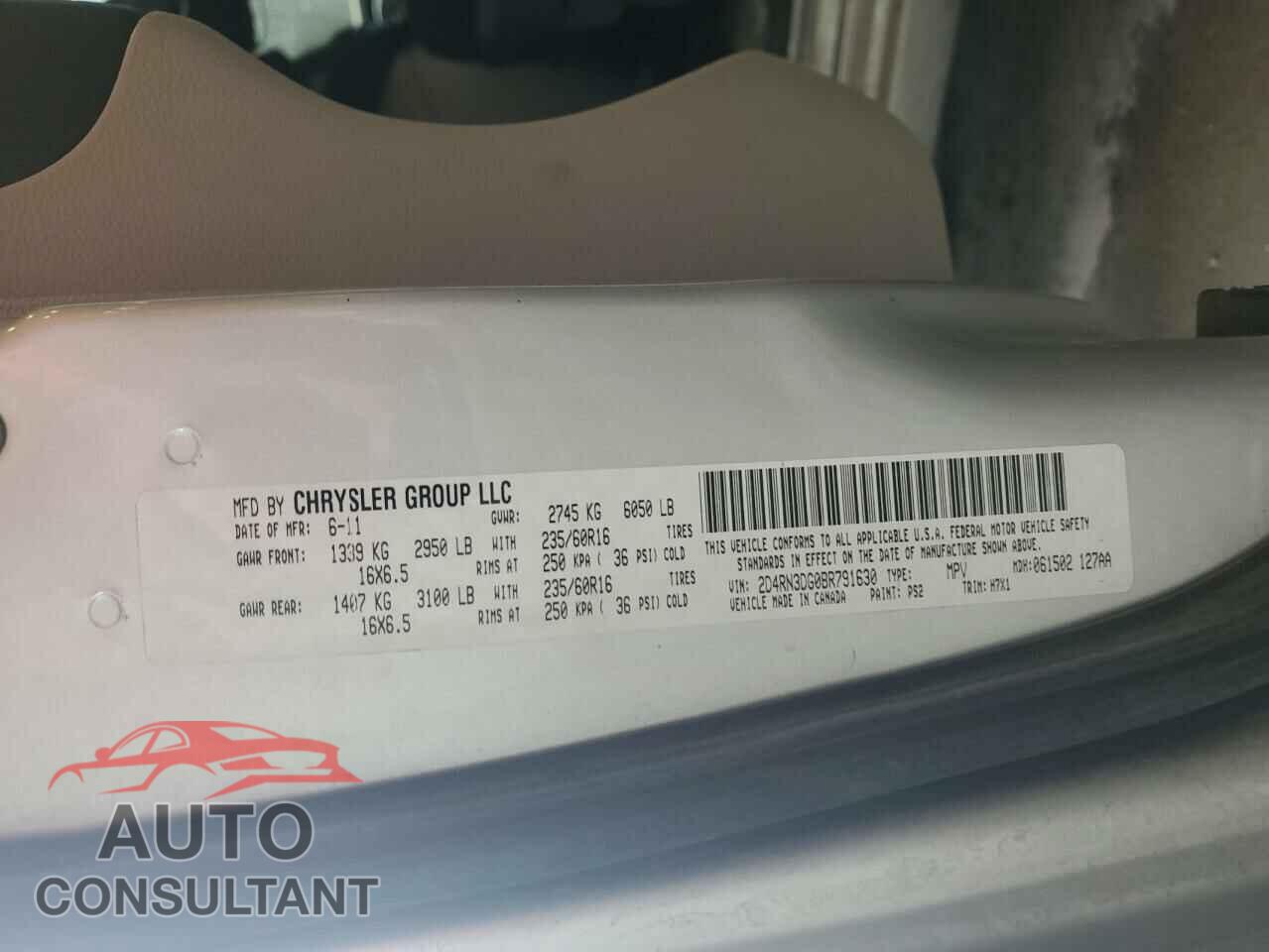 DODGE CARAVAN 2011 - 2D4RN3DG0BR791630