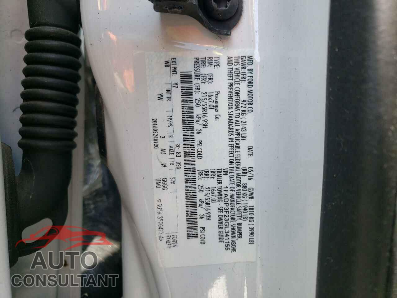 FORD FOCUS 2016 - 1FADP3F23GL341155