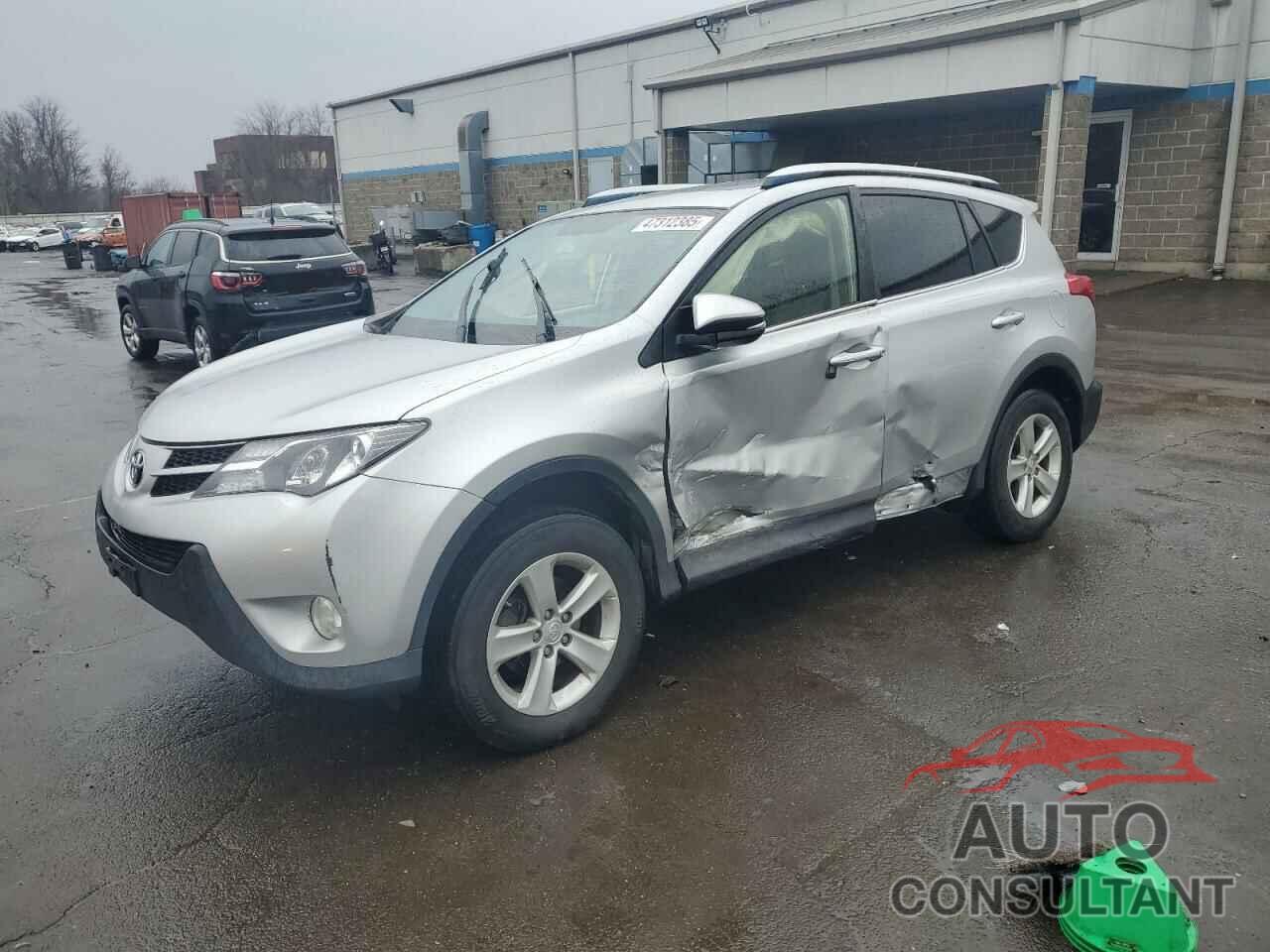 TOYOTA RAV4 2013 - JTMRFREV8DD027654