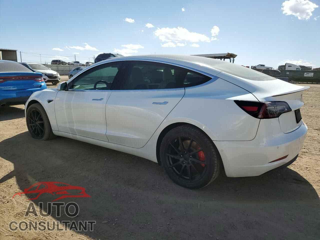 TESLA MODEL 3 2018 - 5YJ3E1EBXJF082286