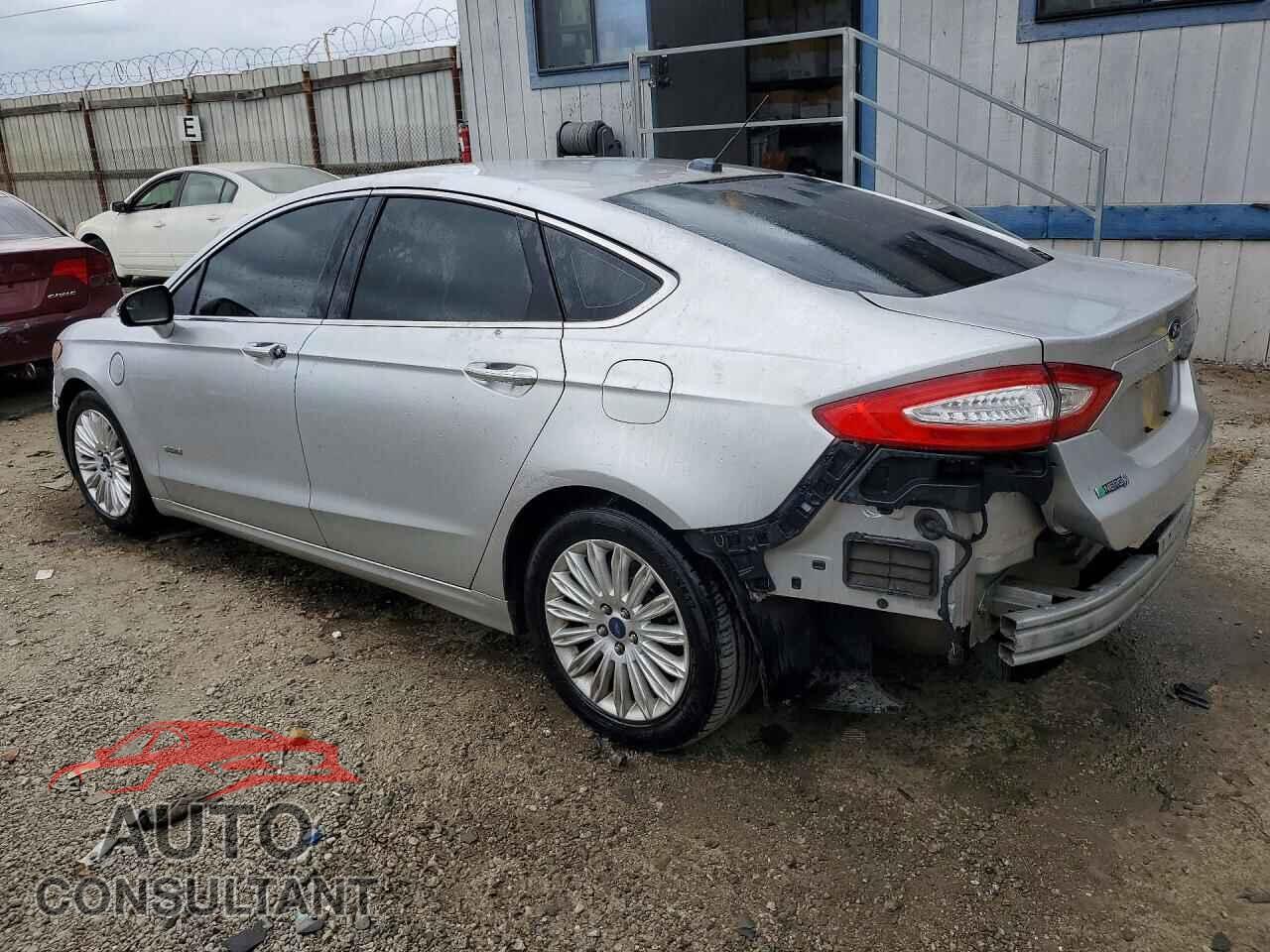 FORD FUSION 2013 - 3FA6P0PUXDR282433