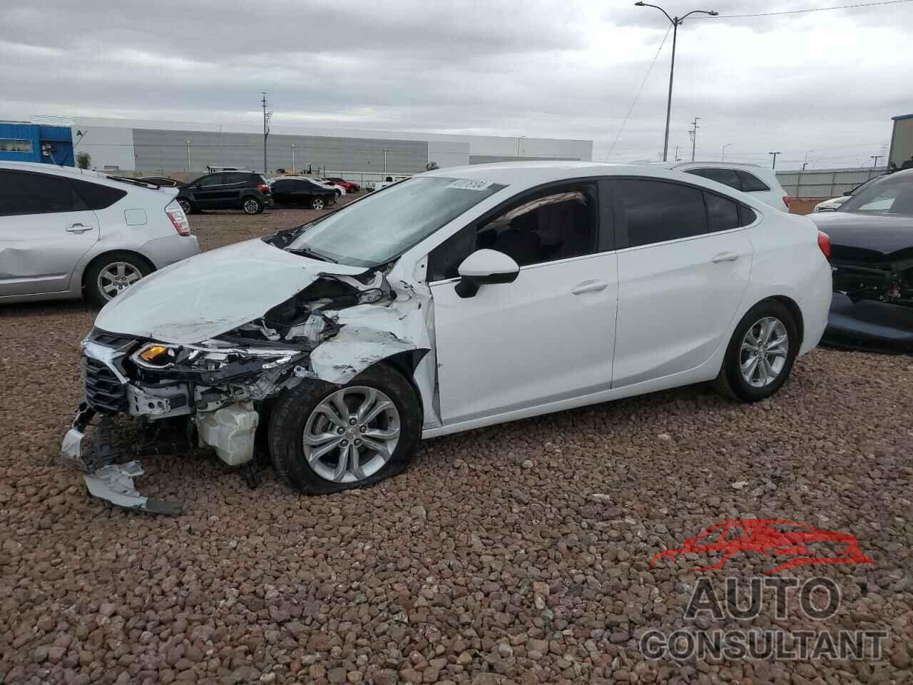 CHEVROLET CRUZE 2019 - 1G1BE5SM5K7147795