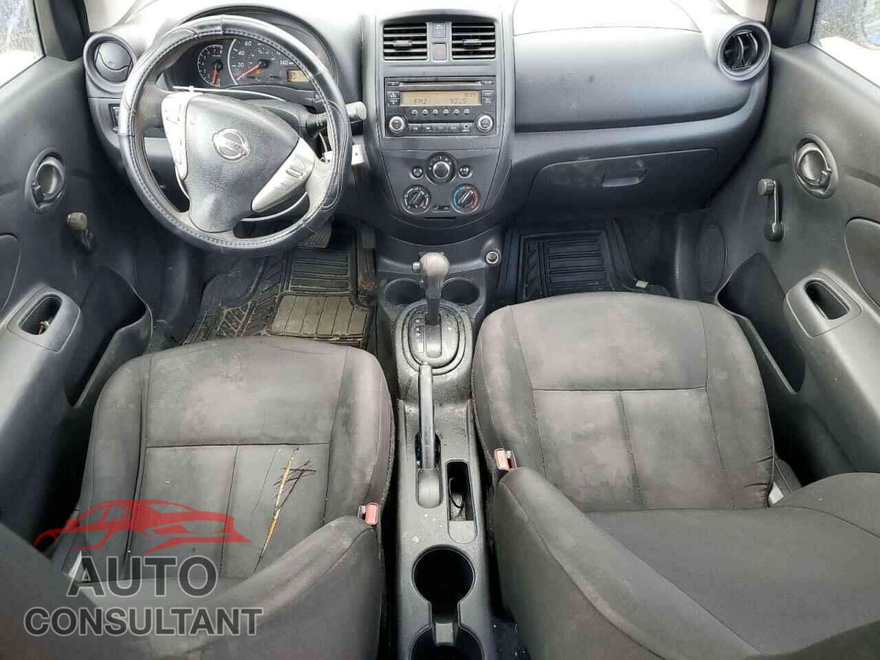 NISSAN VERSA 2017 - 3N1CN7AP2HL886181