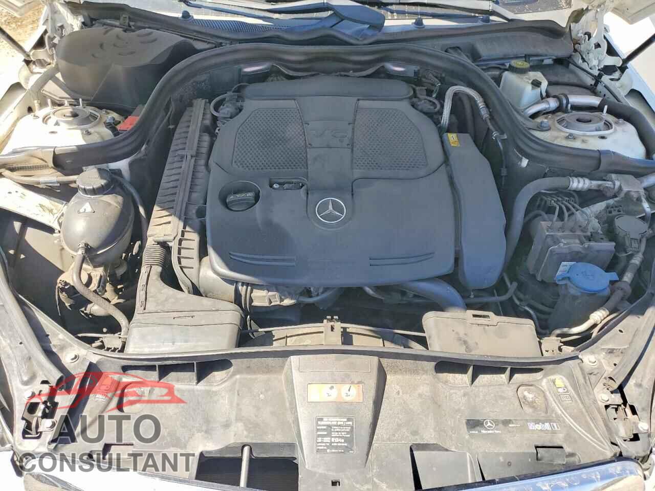 MERCEDES-BENZ E-CLASS 2012 - WDDHF5KB7CA588402