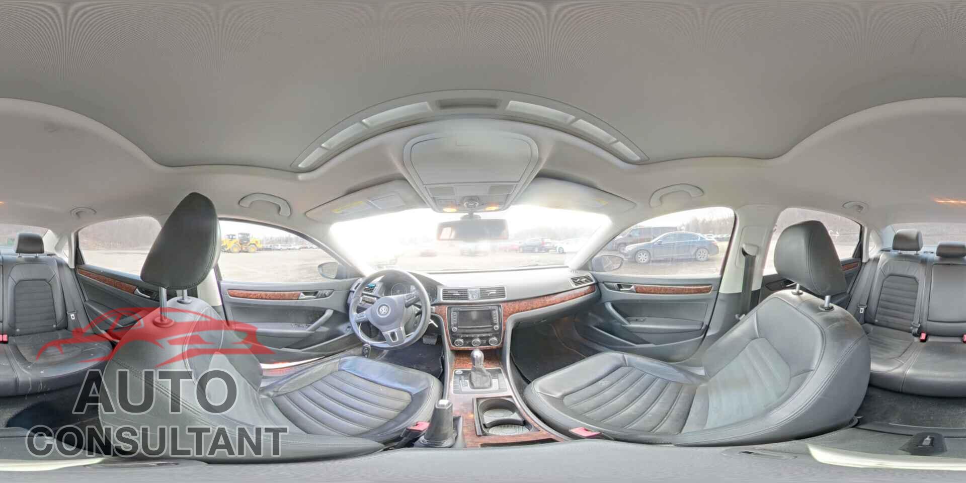 VOLKSWAGEN PASSAT 2012 - 1VWCP7A37CC088409